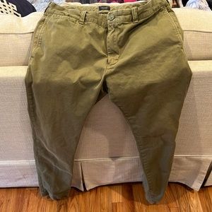 J Crew Army/khaki green Chino pants 484 style 32x34 EUC